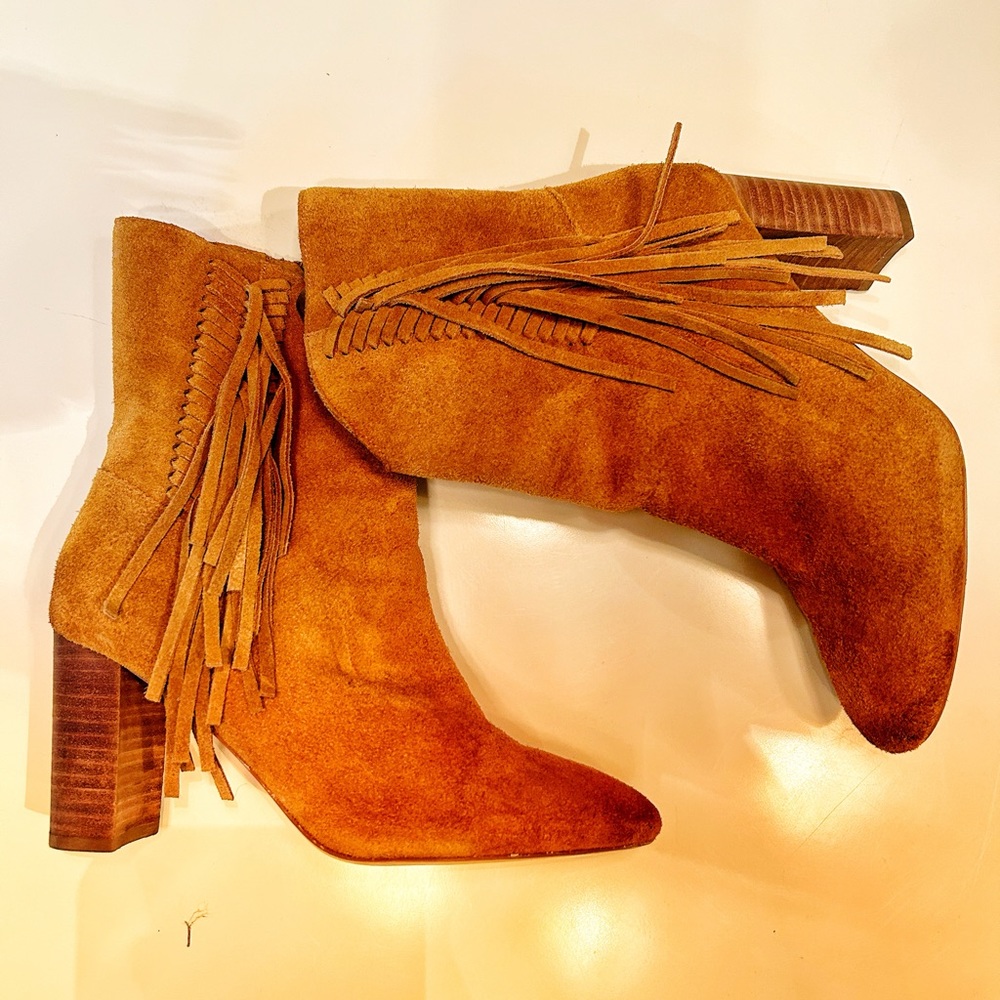 CHARLES BY CHARLES DAVID BOULDER BOOTS